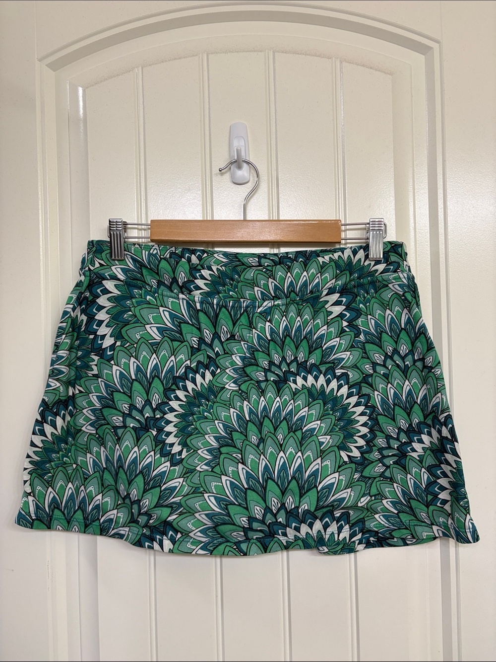 Prana Green Multi-Leaf Print Skort Summer Beach Vacation ready